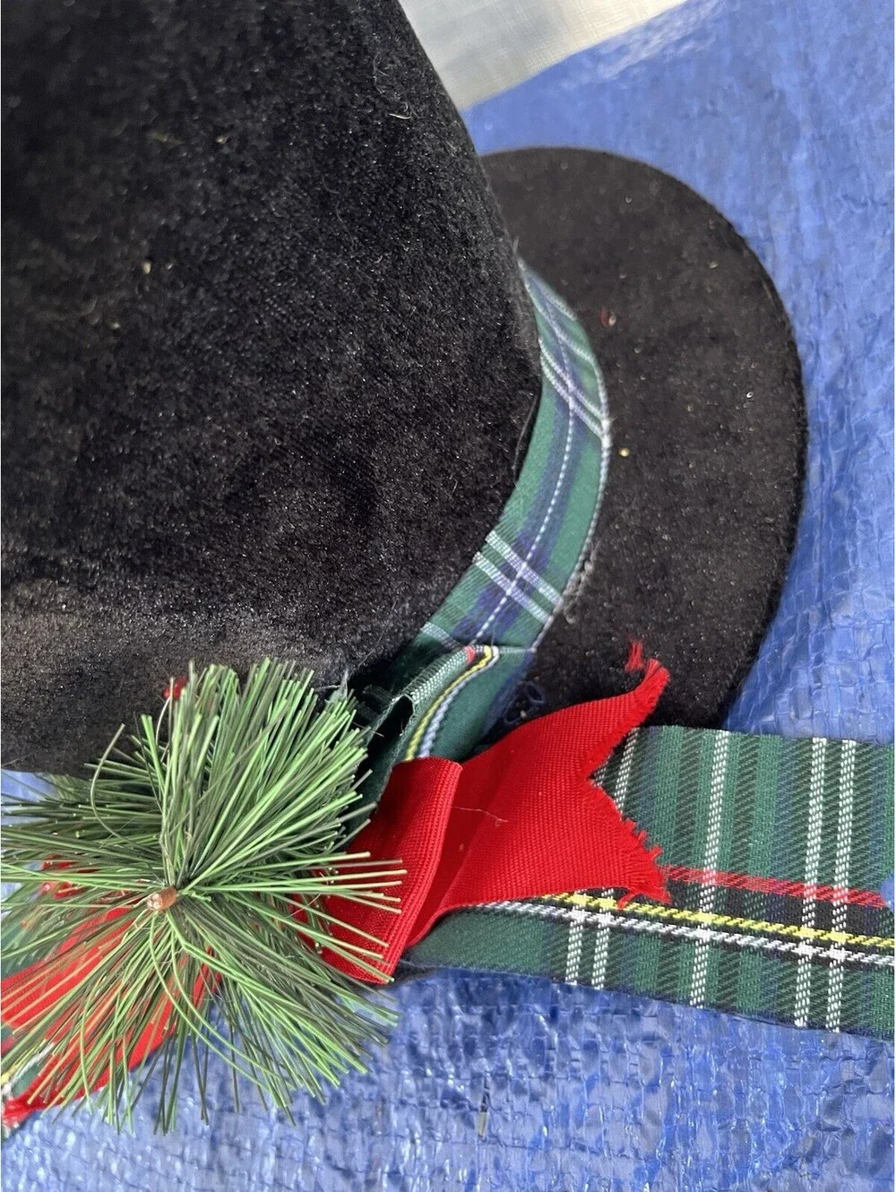 Large Black Top Hat  w/Red Bow Pine Christmas Tree Topper Decor